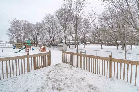 11209 Downing Ln, Roscoe, IL 61073 photo 22