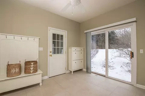 8236 Killarney Aire Rd, Roscoe, IL 61073 photo 16