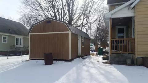 306 W 4th St, Leaf River, IL 61047 photo 7