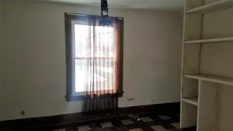 306 W 4th St, Leaf River, IL 61047 photo 14