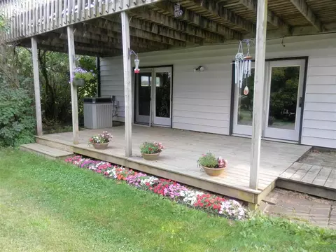 98 Newport Rd, Lake Summerset, IL 61019 photo 14