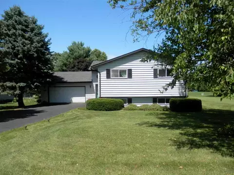 98 Newport Rd, Lake Summerset, IL 61019 photo 2