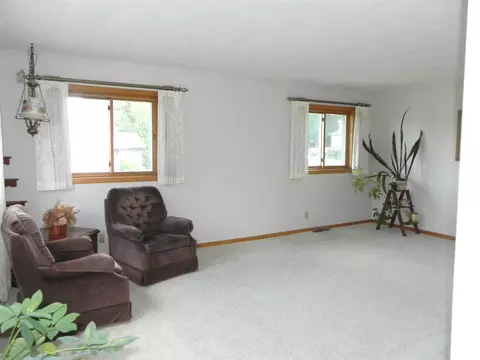 98 Newport Rd, Lake Summerset, IL 61019 photo 16