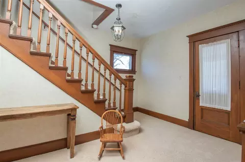 302 E 4th St, Pecatonica, IL 61063 photo 6