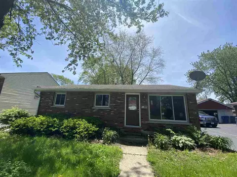 26 W 36th St, Steger, IL 60475 photo 1