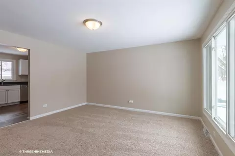 26 W 36th St, Steger, IL 60475 photo 5
