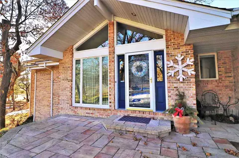 2478 E Bourbonnais Pl, Byron, IL 61010 photo 3