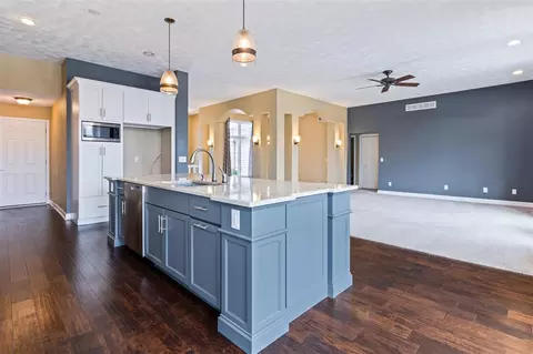 6071 Windflower Way, Roscoe, IL 61073 photo 9