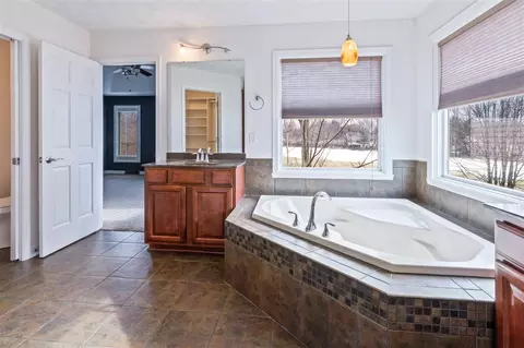 6071 Windflower Way, Roscoe, IL 61073 photo 17