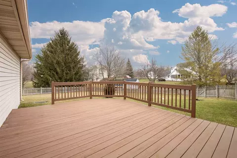 7530 Joy Ln, Roscoe, IL 61073 photo 25