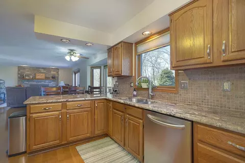 3291 Hoffman Ct, Cherry Valley, IL 61016 photo 8