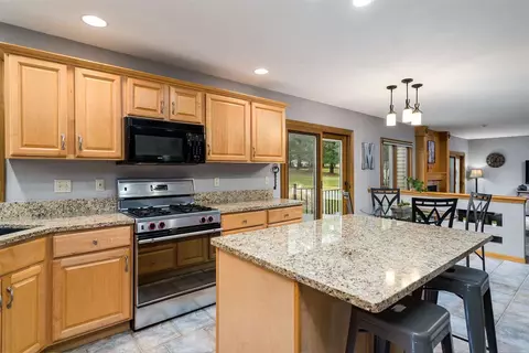 10101 Tybow Trl, Roscoe, IL 61073 photo 8