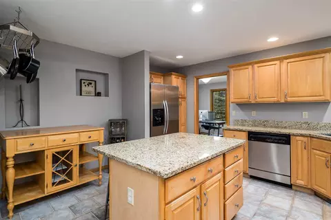 10101 Tybow Trl, Roscoe, IL 61073 photo 10
