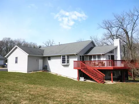 1683 Edgewood Dr, Lake Summerset, IL 61019 photo 4