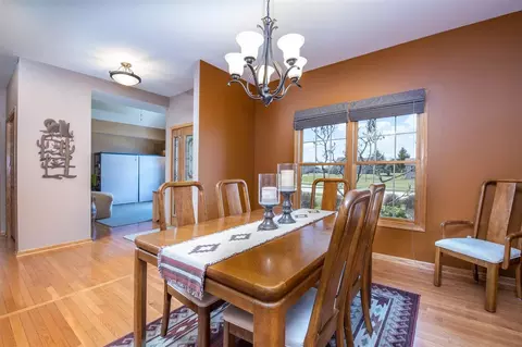 12119 Floyd Dr, Roscoe, IL 61073 photo 9