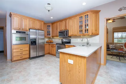 12119 Floyd Dr, Roscoe, IL 61073 photo 8