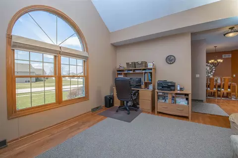 12119 Floyd Dr, Roscoe, IL 61073 photo 13