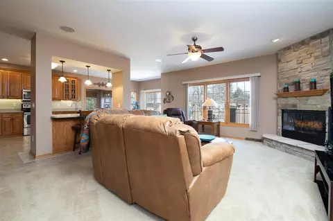 12119 Floyd Dr, Roscoe, IL 61073 photo 15