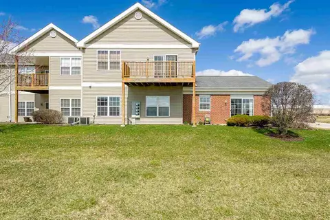 7645 Silver Maple Trl, Cherry Valley, IL 61016 photo 7