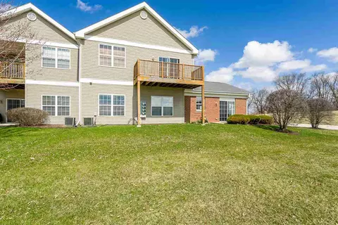 7645 Silver Maple Trl, Cherry Valley, IL 61016 photo 8