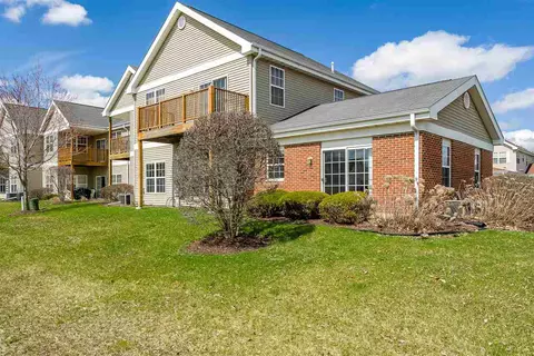 7645 Silver Maple Trl, Cherry Valley, IL 61016 photo 6