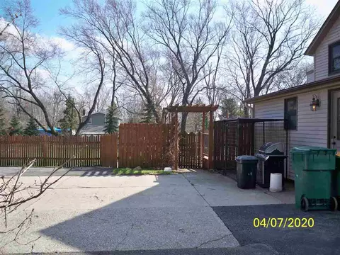 9873 Old River Rd, Roscoe, IL 61073 photo 6