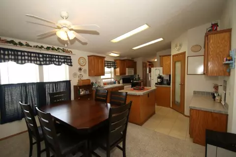 2247 Iris Ave, Belvidere, IL 61008 photo 11