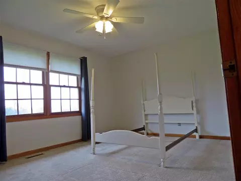 15958 E Lu Ann Ln, Davis Junction, IL 61020 photo 24
