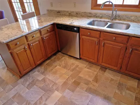 15958 E Lu Ann Ln, Davis Junction, IL 61020 photo 8