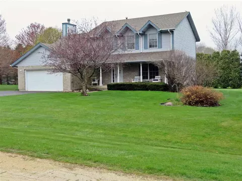 15958 E Lu Ann Ln, Davis Junction, IL 61020 photo 3