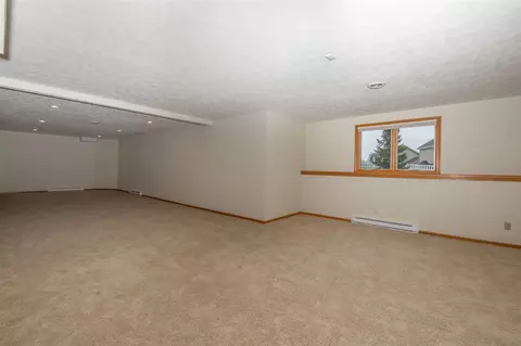 9845 Prairie Willow Pl, Roscoe, IL 61073 photo 28