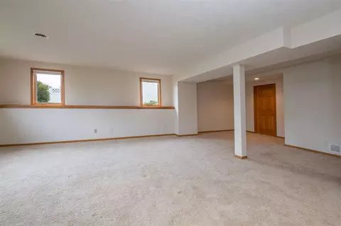 9845 Prairie Willow Pl, Roscoe, IL 61073 photo 27