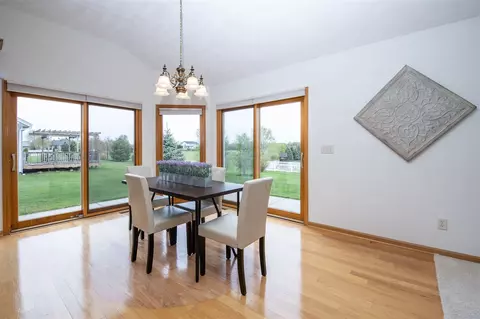 9845 Prairie Willow Pl, Roscoe, IL 61073 photo 12