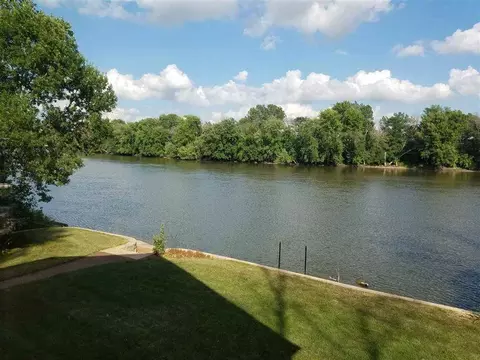 11119 Edgemere Ter, Roscoe, IL 61073 photo 5