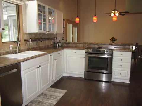 7937 Windspoint Rd, Roscoe, IL 61073 photo 5
