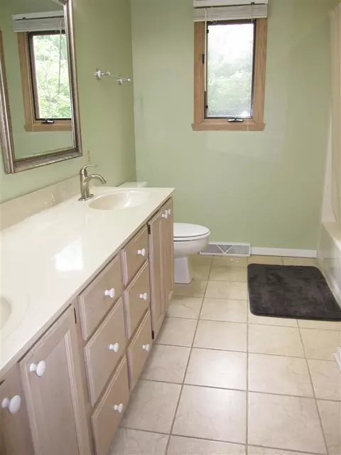 7937 Windspoint Rd, Roscoe, IL 61073 photo 18