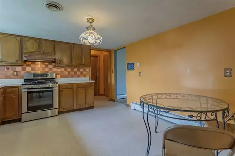 10483 Geneva Dr, Roscoe, IL 61073 photo 11