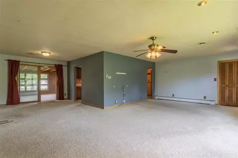10483 Geneva Dr, Roscoe, IL 61073 photo 6