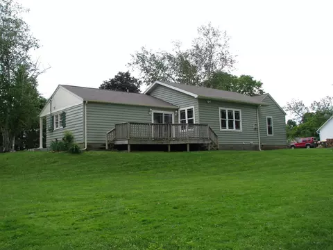 215 E River St, Rockton, IL 61072 photo 23