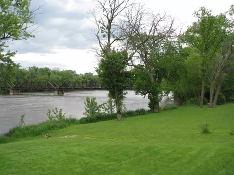 215 E River St, Rockton, IL 61072 photo 29