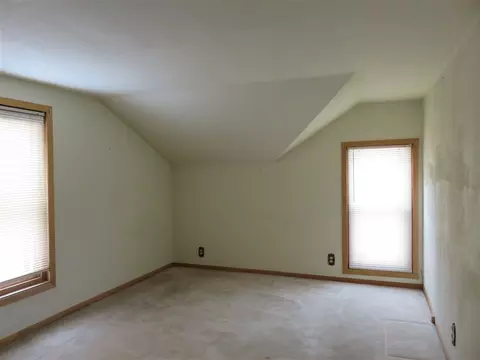 216 E Main St, Rockton, IL 61072 photo 10