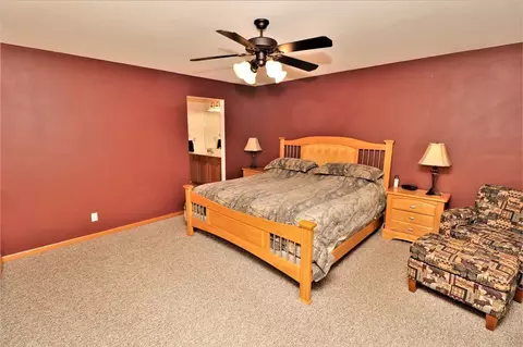 803 Mitchell Dr, Winnebago, IL 61088 photo 16
