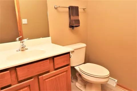 803 Mitchell Dr, Winnebago, IL 61088 photo 14