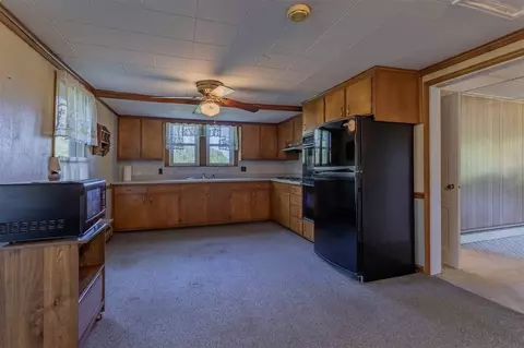 9639 River Rd, Ridott, IL 61067 photo 7
