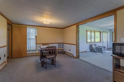 9639 River Rd, Ridott, IL 61067 photo 10