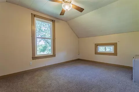 9639 River Rd, Ridott, IL 61067 photo 21