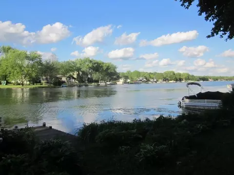 15 Delburne, Lake Summerset, IL 61019 photo 3