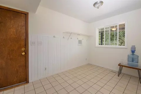 7627 E Rockton Rd, Roscoe, IL 61073 photo 12