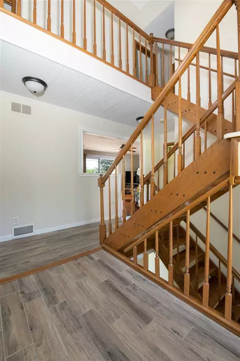 7627 E Rockton Rd, Roscoe, IL 61073 photo 14