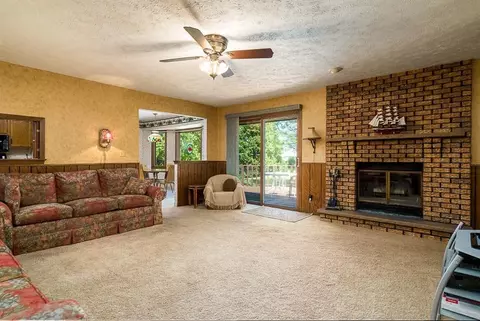 3644 Cutty Sark Rd, Cherry Valley, IL 61016 photo 6